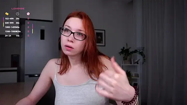 HildaFerrett online show from October 2025 01:15:01 AM