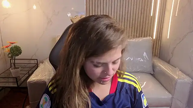 Kitten Cam online show from February 2026 03:22:02 AM