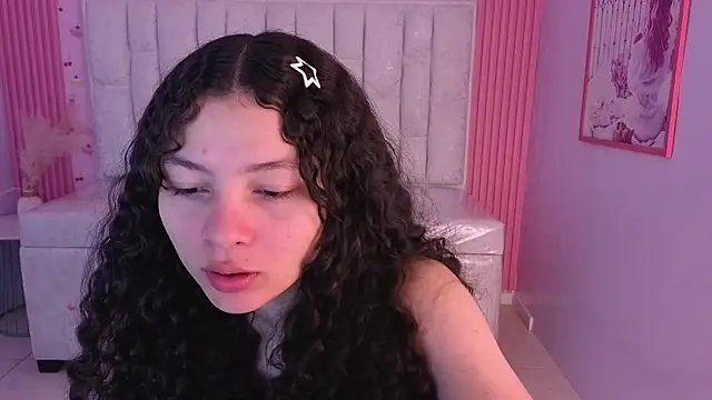 shalon diaz s online show from February 2026 01:18:01 PM