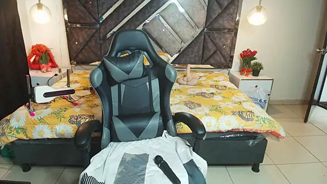 MysticMature online show from March 2026 05:19:02 PM