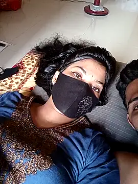 Hot couple 1 online show from September 2025 09:11:02 AM