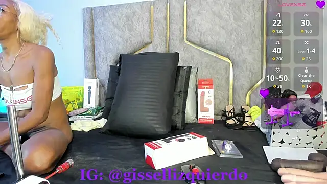 Snapshot of Liincostelloo chatting on May 2026 03:57:01 AM Liincostelloo online show from May 2026 03:57:01 AM