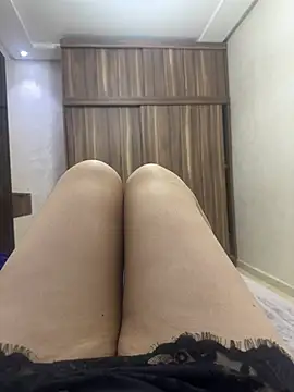 Ayochaa online show from May 2026 05:18:01 PM