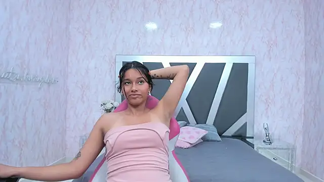 LIA SWAN  online show from March 2025 10:03:02 AM