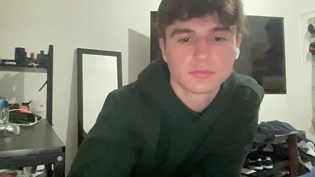 Snapshot of ryan_28747 chatting on May 2026 05:35:02 AM ryan 28747 online show from May 2026 05:35:02 AM