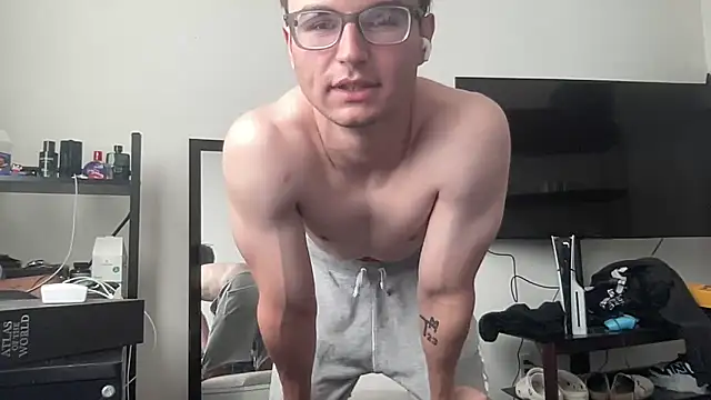 Snapshot of ryan_28747 chatting on May 2026 07:21:01 PM ryan 28747 online show from May 2026 07:21:01 PM