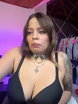 victoria  floyd online show from February 2026 12:35:01 PM