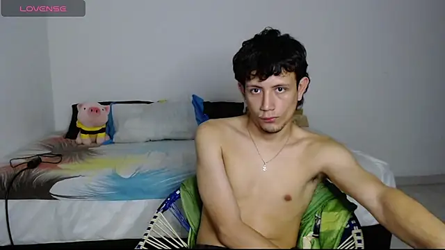 Snapshot of cute_mathew chatting on March 2025 07:14:02 AM cute mathew online show from March 2025 07:14:02 AM