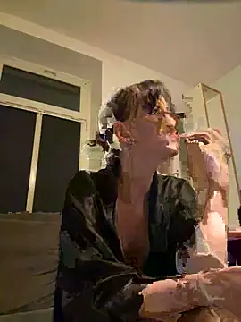 Snapshot of Ciara2004 chatting on November 2025 04:38:01 PM Ciara2004 online show from November 2025 04:38:01 PM