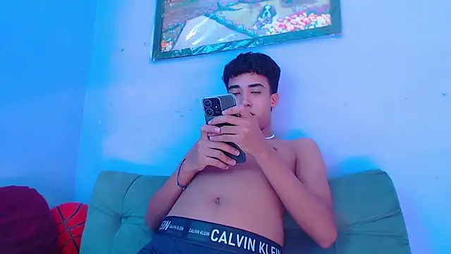 Kleo forever online show from January 2025 07:47:02 PM