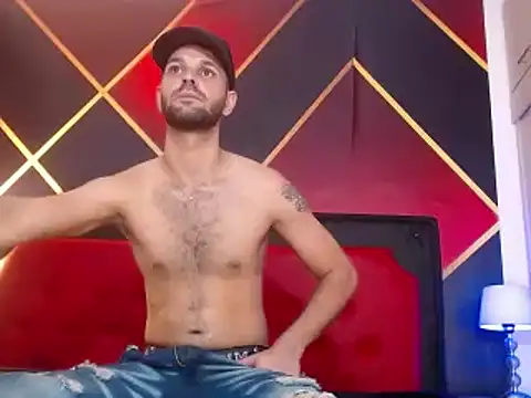 Snapshot of Cristian_white chatting on February 2025 07:19:02 PM Cristian white online show from February 2025 07:19:02 PM