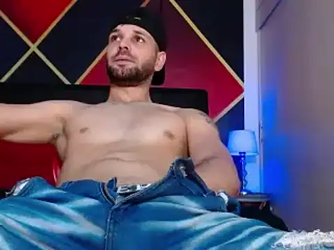 Snapshot of Cristian_white chatting on March 2025 10:43:02 PM Cristian white online show from March 2025 10:43:02 PM