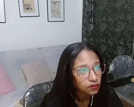 Snapshot of LITTLEDOLLHOT chatting on November 2025 01:03:01 PM LITTLEDOLLHOT online show from November 2025 01:03:01 PM