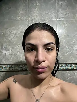Snapshot of thompsonabella666 chatting on March 2026 11:04:02 PM thompsonabella666 online show from March 2026 11:04:02 PM