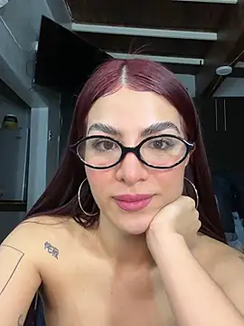 Snapshot of thompsonabella666 chatting on April 2026 02:46:02 AM thompsonabella666 online show from April 2026 02:46:02 AM