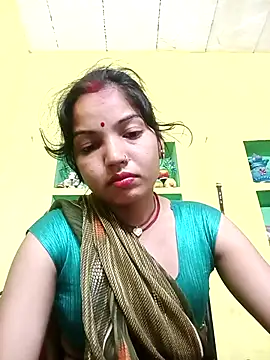 Bhuvi Bedi online show from March 2025 04:40:02 PM