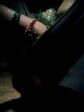 Bhuvi Bedi online show from September 2025 11:28:02 PM