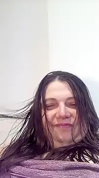 Snapshot of HotHornyEmmaX chatting on January 2025 01:13:01 PM HotHornyEmmaX online show from January 2025 01:13:01 PM