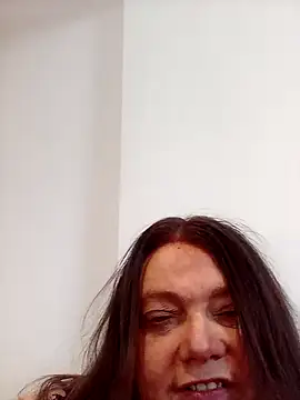 Snapshot of HotHornyEmmaX chatting on February 2025 10:42:02 AM HotHornyEmmaX online show from February 2025 10:42:02 AM