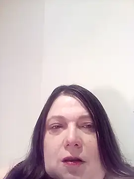 Snapshot of HotHornyEmmaX chatting on February 2025 05:41:01 AM HotHornyEmmaX online show from February 2025 05:41:01 AM