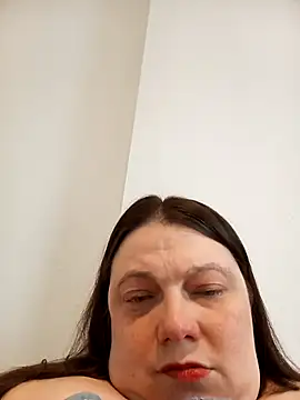 Snapshot of HotHornyEmmaX chatting on March 2026 12:21:01 PM HotHornyEmmaX online show from March 2026 12:21:01 PM