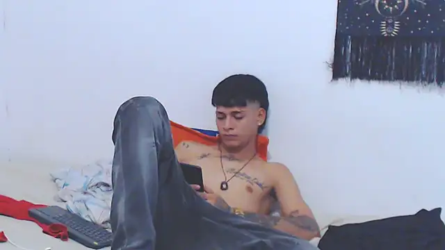 lu nastyboy18 online show from September 2025 06:20:02 PM