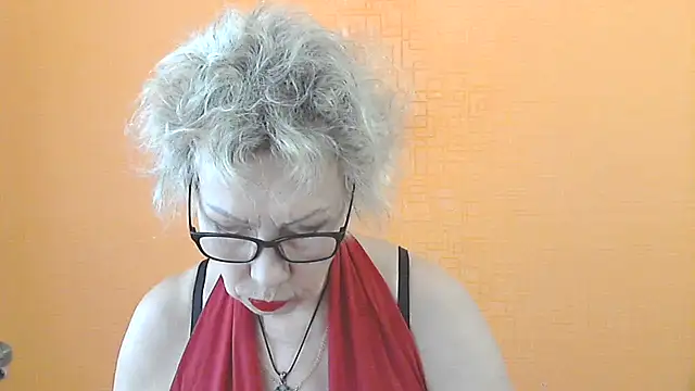Snapshot of NessyJenixs chatting on June 2026 06:38:01 AM NessyJenixs online show from June 2026 06:38:01 AM