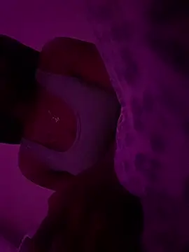 theprettysoles online show from April 2026 06:35:02 AM