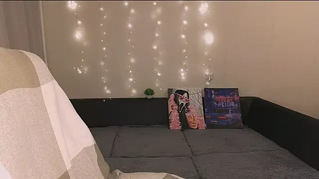 Hanna melon online show from November 2025 09:31:02 PM