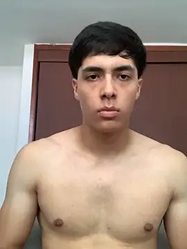 Snapshot of max_ryderr chatting on February 2025 08:21:01 PM max ryderr online show from February 2025 08:21:01 PM