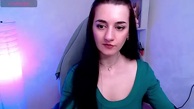 Snapshot of JessicaAlfo chatting on January 2025 12:07:02 PM JessicaAlfo online show from January 2025 12:07:02 PM
