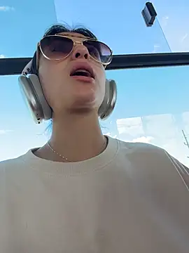 fiorella paris online show from February 2026 07:45:01 PM