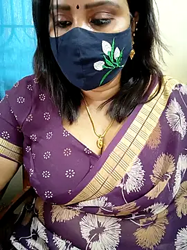 Queenflowerr online show from February 2026 05:49:02 AM