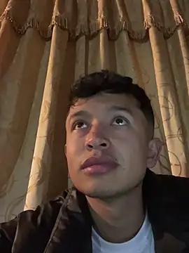 sebaxx8  online show from February 2025 01:45:01 AM