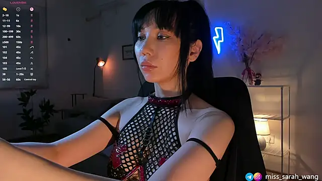 Snapshot of sarah_wang chatting on May 2026 04:38:01 PM sarah wang online show from May 2026 04:38:01 PM