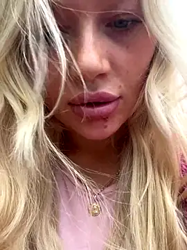 blissdimicco online show from November 2025 11:10:01 AM