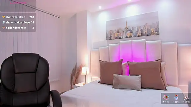 Layla Breezee online show from September 2025 12:27:02 PM