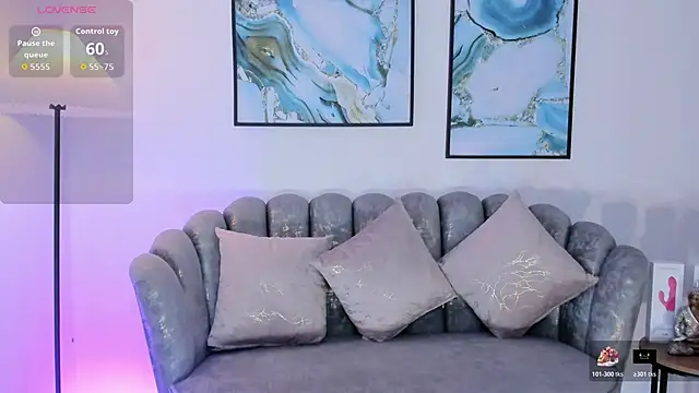 Layla Breezee online show from October 2025 12:15:01 PM