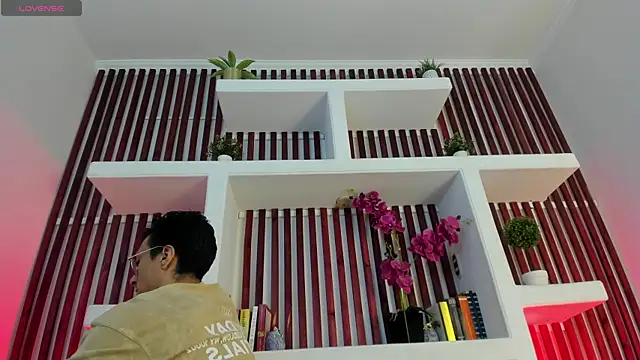 Snapshot of ApoloCruz chatting on May 2026 03:59:02 AM ApoloCruz online show from May 2026 03:59:02 AM