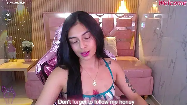 Snapshot of lilith_petit_sub chatting on March 2025 06:26:02 AM lilith petit sub online show from March 2025 06:26:02 AM