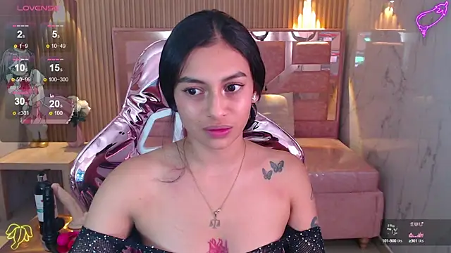 Snapshot of lilith_petit_sub chatting on March 2025 07:01:02 AM lilith petit sub online show from March 2025 07:01:02 AM