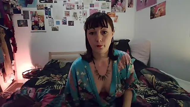 AdorahB3ll3 online show from February 2025 08:00:01 PM