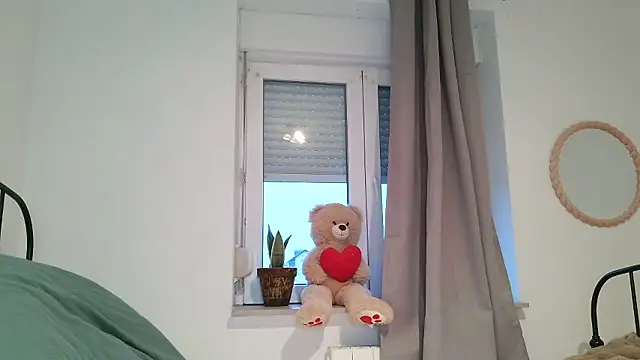 serena  vedette online show from January 2026 03:49:02 PM