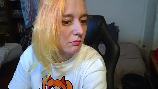 Evelan420 online show from October 2025 08:46:02 PM