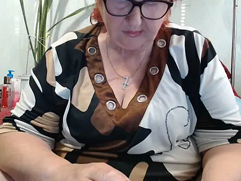 Snapshot of DeniseeRosea chatting on July 2026 02:25:01 AM DeniseeRosea online show from July 2026 02:25:01 AM