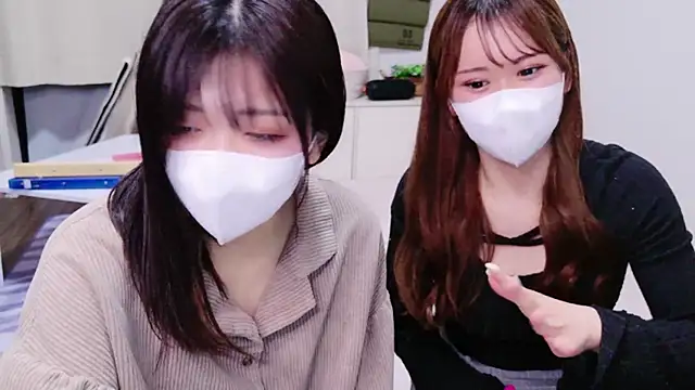 Snapshot of NA-KAREN-V8 chatting on March 2025 02:23:02 PM NA-KAREN-V8 online show from March 2025 02:23:02 PM