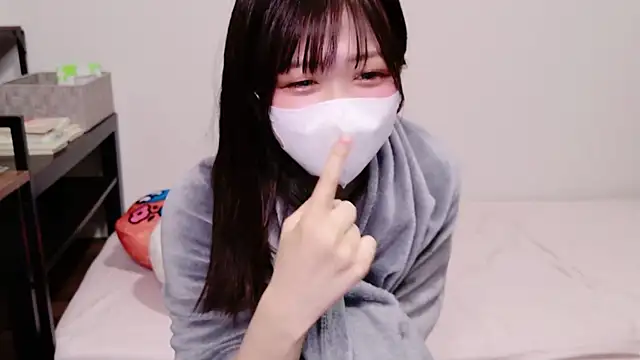 Snapshot of NA-KAREN-V8 chatting on March 2025 06:05:02 AM NA-KAREN-V8 online show from March 2025 06:05:02 AM