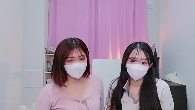 NA-KAREN-V8 online show from March 2026 12:12:01 PM