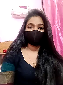 Simran-001 online show from February 2025 05:18:01 PM