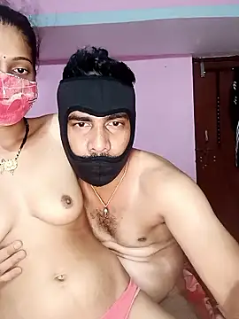 Snapshot of USHA_BHABHI chatting on May 2026 11:10:01 PM USHA BHABHI online show from May 2026 11:10:01 PM